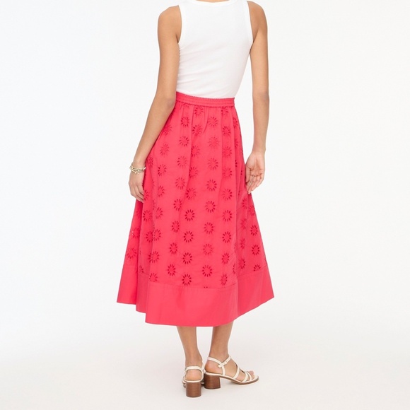New J.CREW Size M Eyelet Midi Skirt in Bright Rose $118 BZ793 - Picture 4 of 5